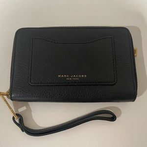 Marc Jacobs Wristlet wallet